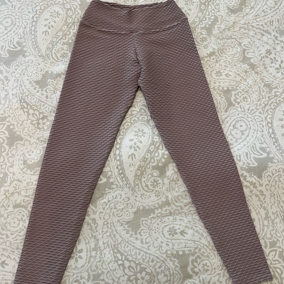 Booty by Brabants Croco - Picture 2 of 2